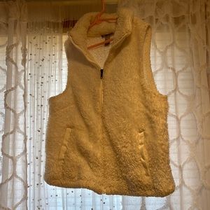 Adorable Fuzzy Vest!